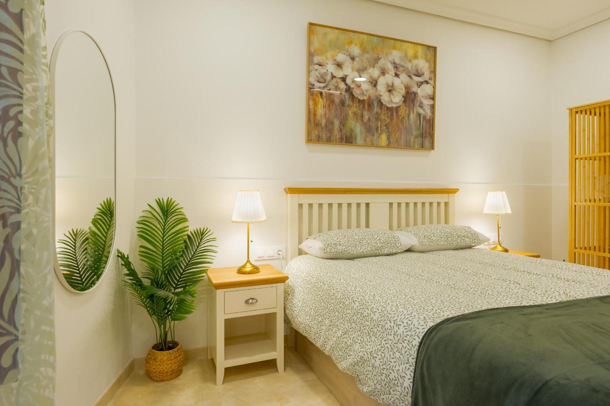 Fantastico 2H+1B Plaza Del Museo Apartment Seville Exterior photo